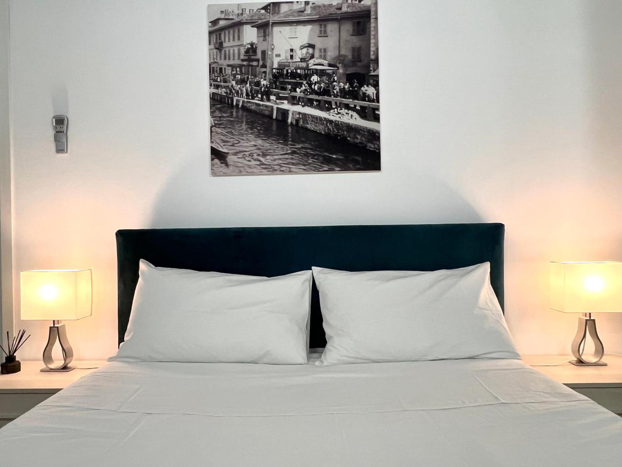 Beautiful View Navigli Apartment Milan Bagian luar foto